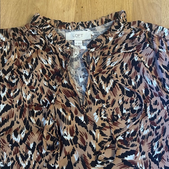 Loft Outlet Tunic Cheetah Black White Ruffle Long Puff Sleeve Women’s Size XS - Picture 14 of 16